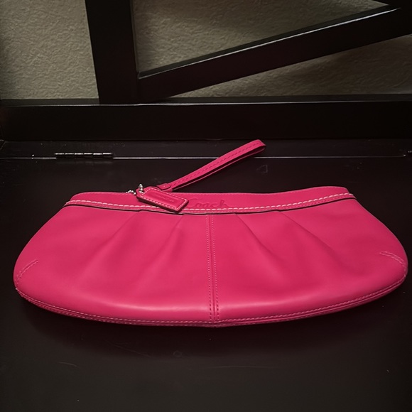 Coach Legacy Leather Pleated Clutch F13734 - Picture 8 of 14